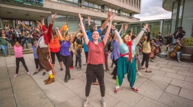 Touchstone-Theatre-performers