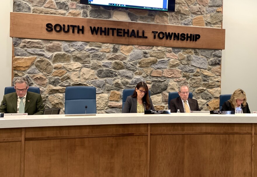 221102 SWT Commissioners.jpg