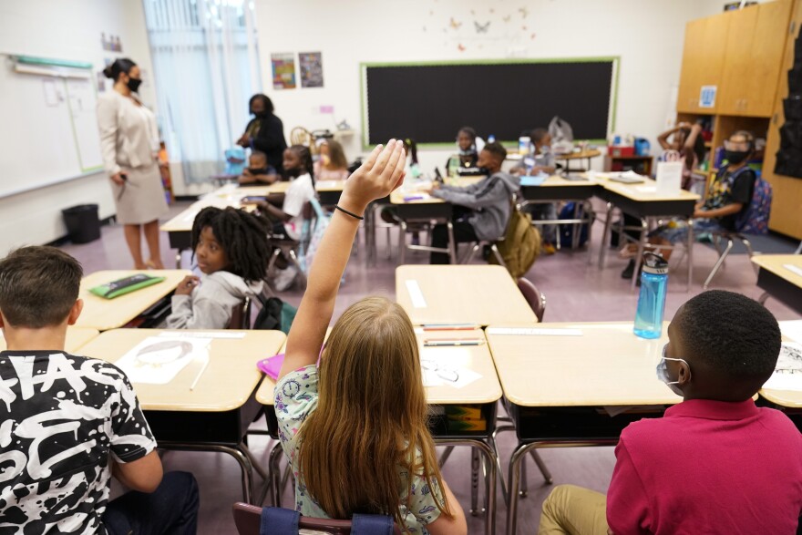 children-classroom