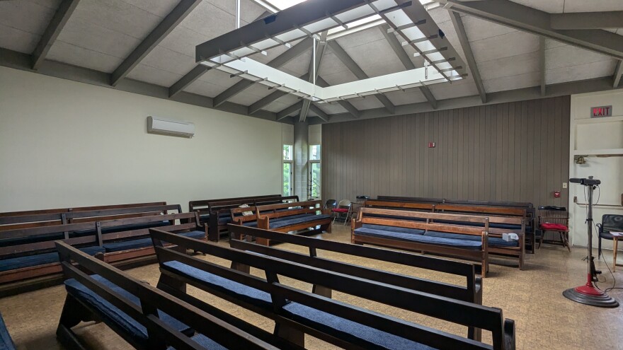 quaker friends meeting house