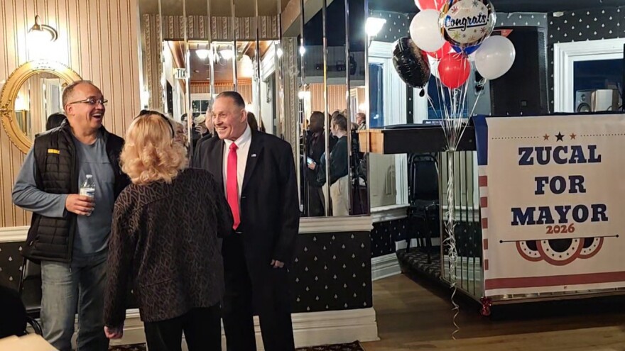 EdZucalMayorAnnouncement