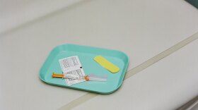 vaccine-tray