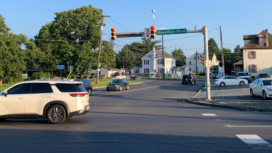 Hamilton Blvd Intersection