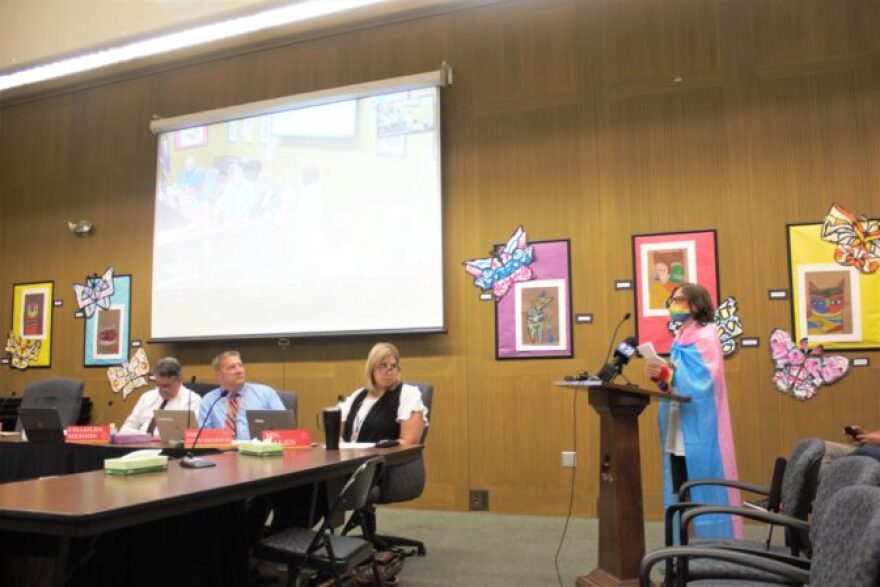  Ollie Wenditz, 14, spoke at the meeting: “I am interested in sports, and if I were to try out for the basketball team, I would not at all want to be on the girls’ team. That would make me feel uncomfortable and not true to myself.”