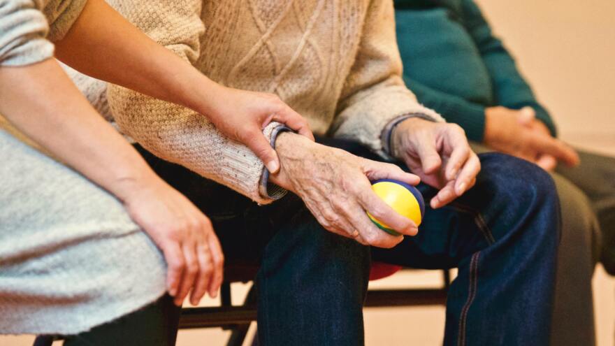 elderly-hands-nursing-home