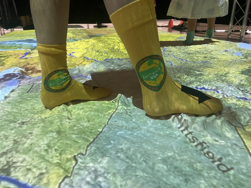 Earthwalk Explorer
