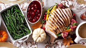 Thanksgiving-dinner-resized.jpeg