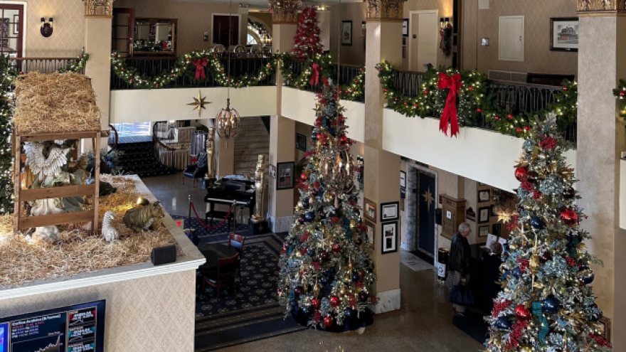 Historic Hotel Bethlehem Christmas display
