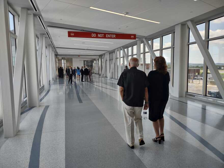 Lehigh Valley International Airport connector bridge