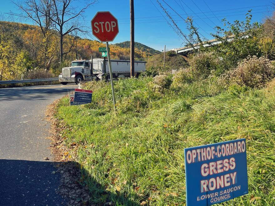 Bethlehem landfill truck with campaign signs 3