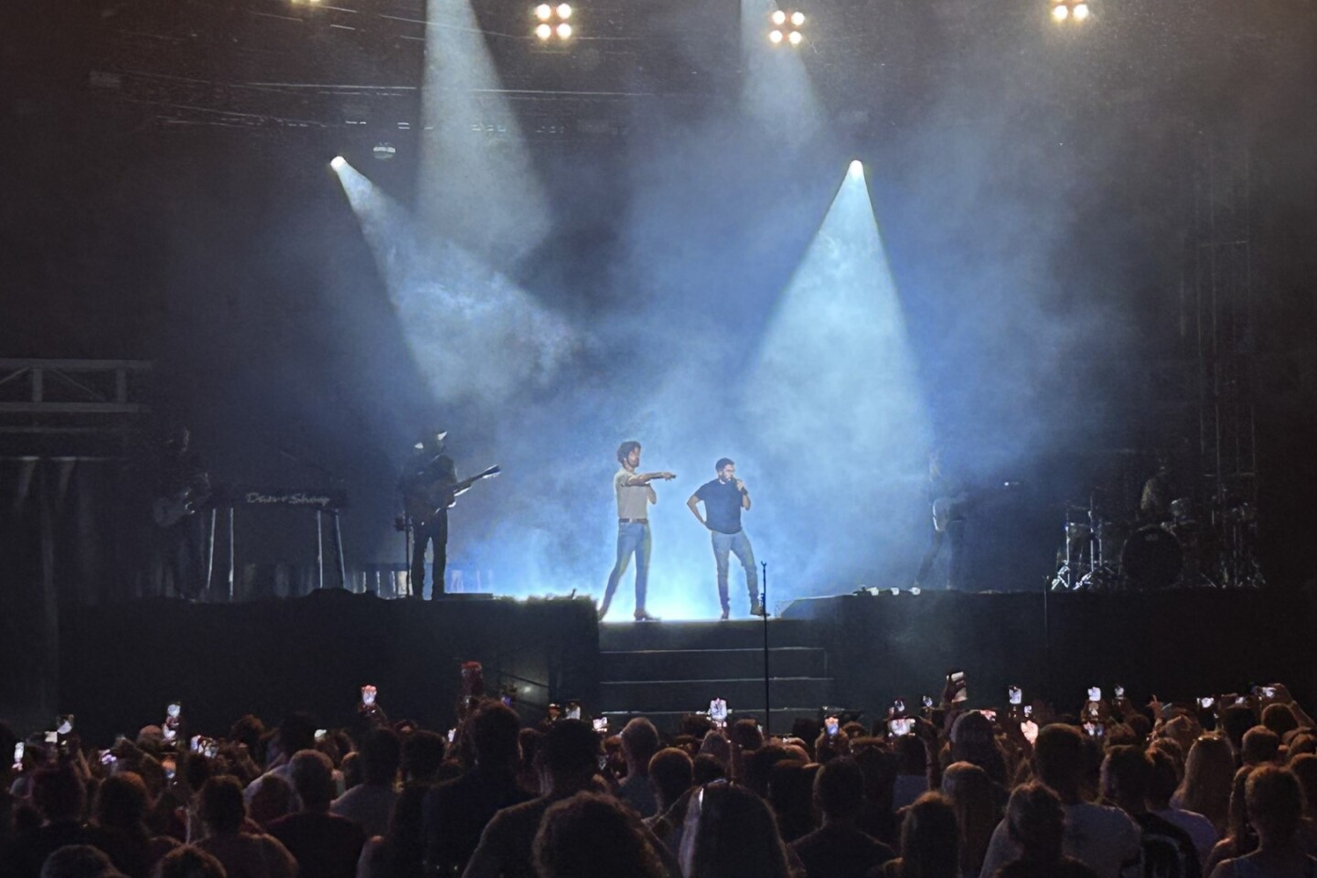 Dan + Shay at Musikfest
