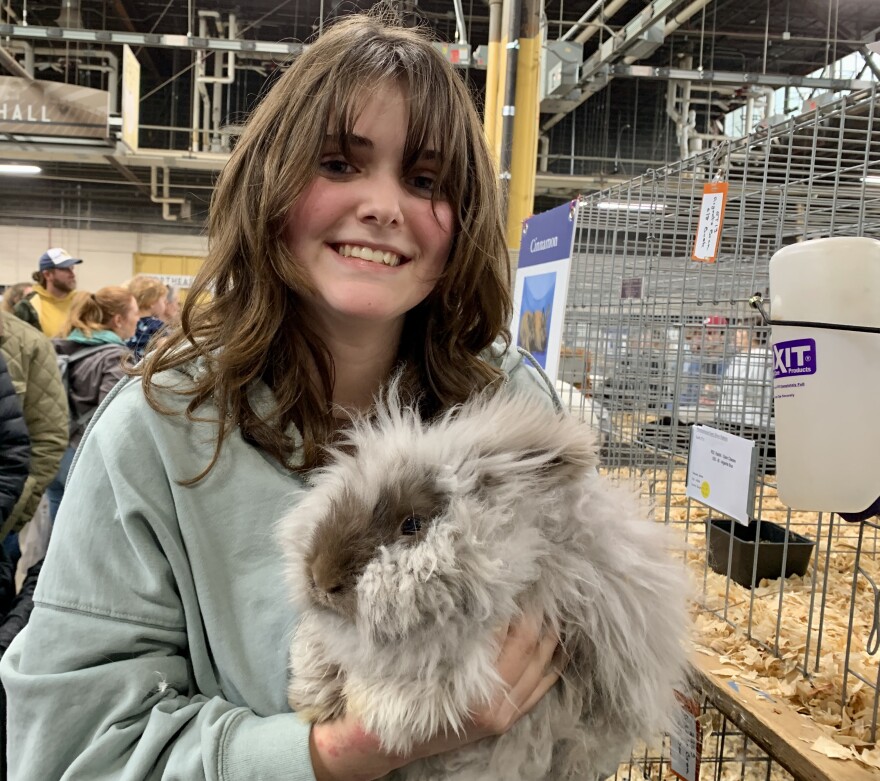 230107 Farm Show Alivia and Trainwreck.jpg