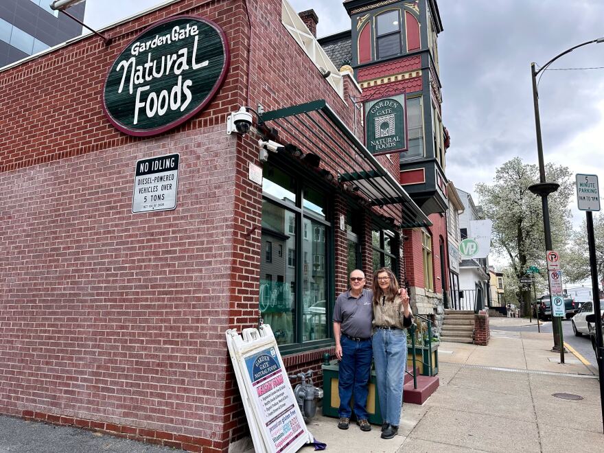 Garden Gate Natural Foods Rich Samar and Sally Harris