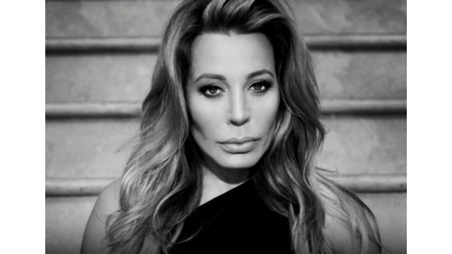 Taylor Dayne