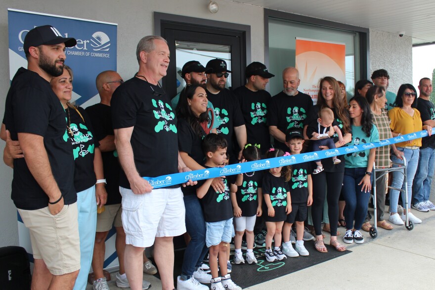 Hillside Mini Golf & Ice Cream Ribbon Cutting